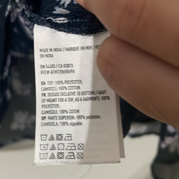 American Eagle Outfitters White Floral and Blue Ruffled Sheer Blouse Size XL - Picture 10 of 14